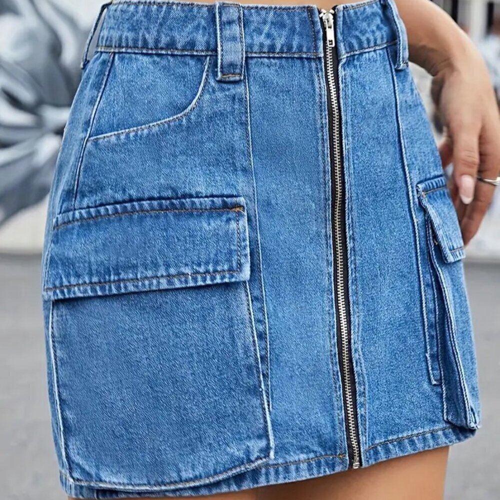 Mini Blue Flap Pocket Cargo Denim Skirt - Picture 5 of 5